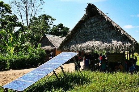 O programa pretende instalar de 12500 painéis solares, que fornecerão energia para mais de 500 mil domicílios, a um custo total de cerca de US$ 200 milhões.