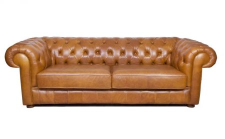 Sofá Chesterfield Paul é um dos produtos oferecidos no site.