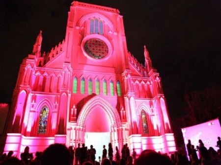 Santuário fica iluminado durante todo o mês