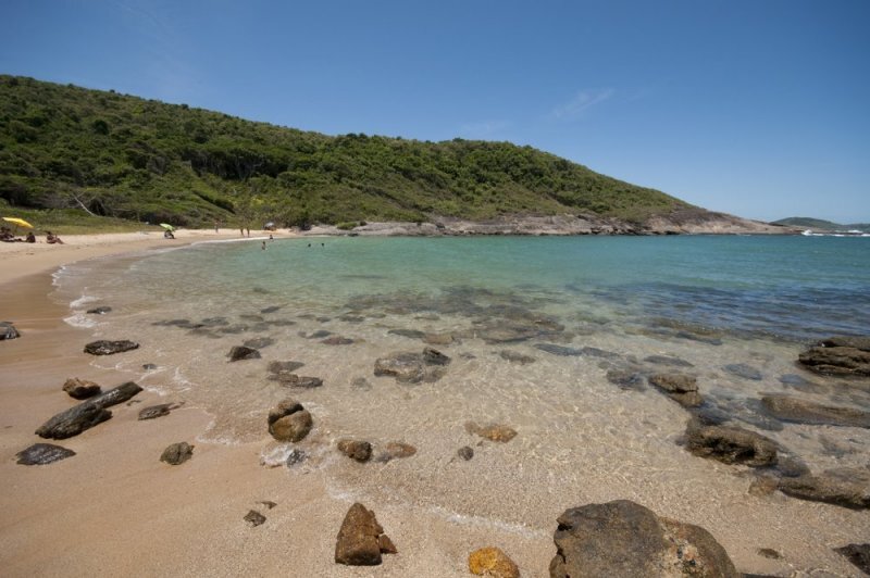 Guarapari, a 51 km da capital Vitória, é a principal atração turística do Espírito Santo