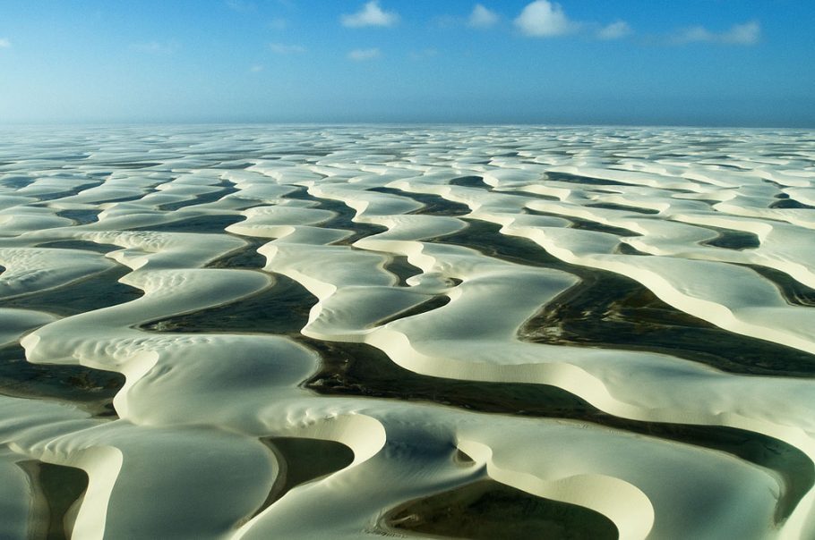 Vista aérea do parque nacional dos Lençóis Maranhenses