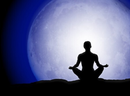 A Lua Cheia é um período propício para a meditação