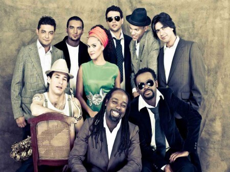 Com mais de 10 anos de carreira, a banda paulistana mescla o samba com jazz, soul e rap