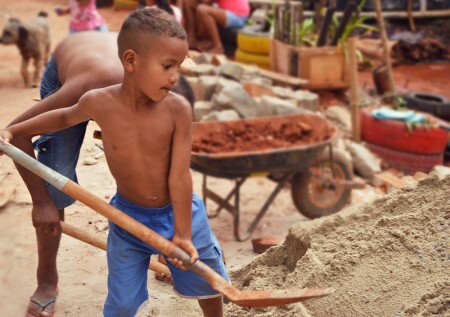 As crianças do Moinho têm participado das obras