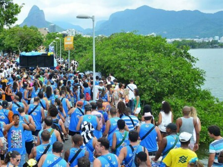 Spanta Neném dá a volta na Lagoa Rodrigo de Freitas