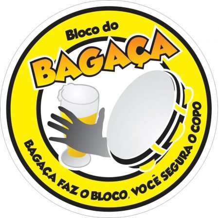 Bloco do Bagaça desfila na Lapa