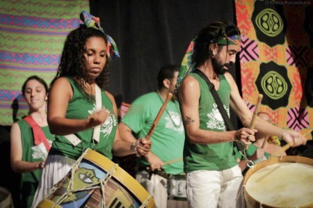 Desfile tem concentração na Praça dos Direitos Humanos