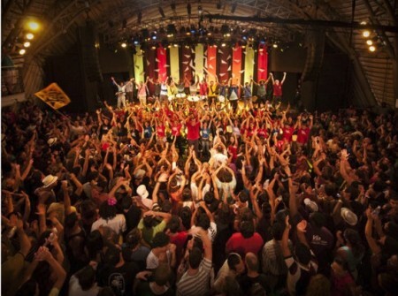 Baile de Carnaval do Bloco Quizomba acontece no Circo Voador