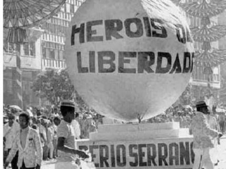 “Heróis da Liberdade”, o samba enredo do Império Serrano