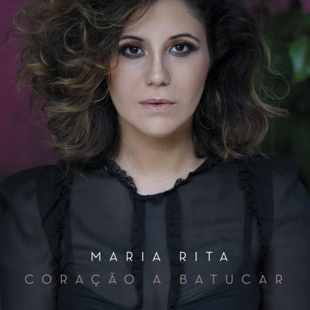 Maria Rita faz turnê do novo CD, que tem foco no samba