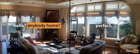 Alguém em casa? Perfeito. (tradução livre)