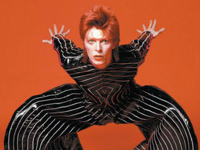 “O Homem que Abalou a Terra”: Petra Belas Artes promove mostra com filmes em homenagem a David Bowie