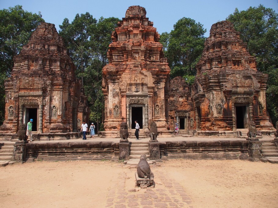 Complexo de Angkor Wat, antiga capital do império Khmer, em Siem Reap (Camboja)