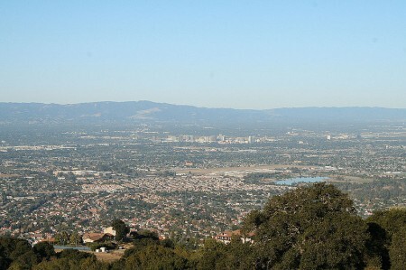 Casa de empresas como Google, Apple e Facebook, o Vale do Silício é uma região que abrange várias cidades da Califórnia, como Palo Alto, Santa Clara e San Jose.