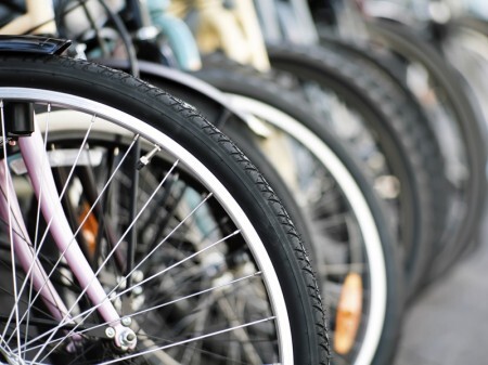 Projeto disponibilizará cerca de 600 bikes em toda a capital