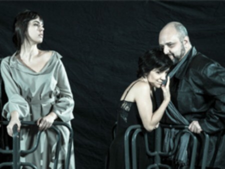 Dramaturgos envolvidos na criação do espetáculo “C+a+t+r+a+c+a” ministram oficinas de dramaturgia no Sesc Pompeia