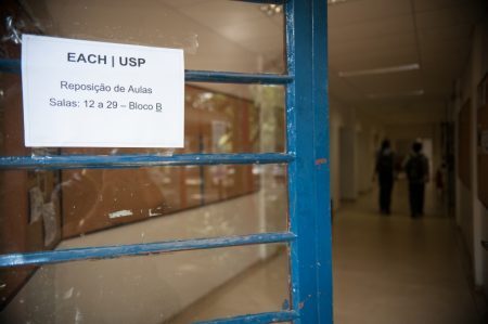 Durante a interdição, os quase cinco mil alunos da unidade foram transferidos para unidades da Fatec, Unicid e para o campus Butantã da USP.