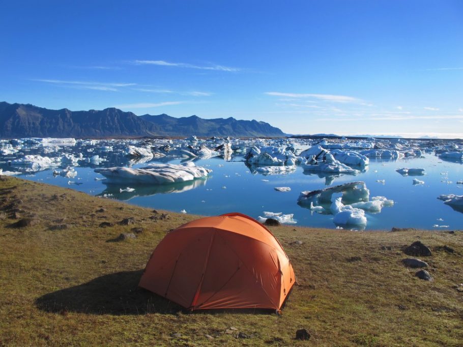 Em Jökulsárlón, Islândia