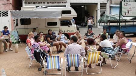 No Parque Novo Mundo, bate-papo com mulheres