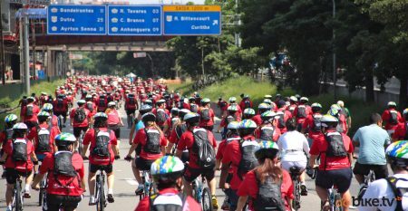 Em 2014, o World Bike Tour teve problemas na entrega das bicicletas e foi adiado para fevereiro