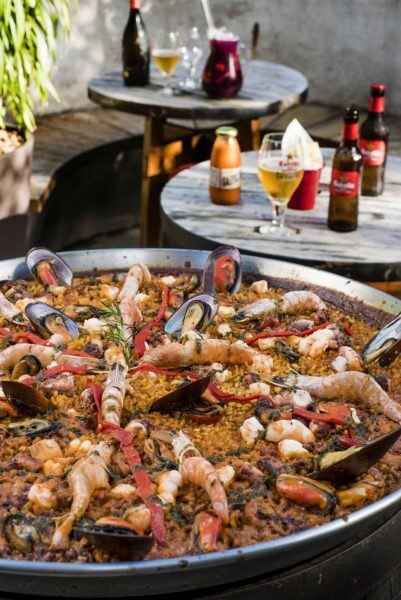 Evento gastronômico do Venga! serve paella e cervejas espanholas