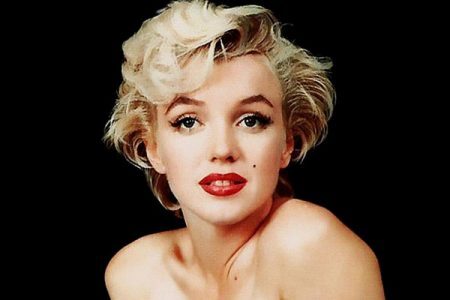 Segundo o site Daily Mail, Marilyn Monroe depilava o rosto com lâmina de barbear