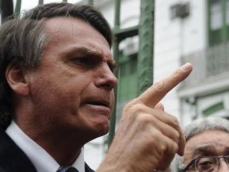 Em sua defesa, Bolsonaro alegou “imunidade parlamentar”, mas não colou.