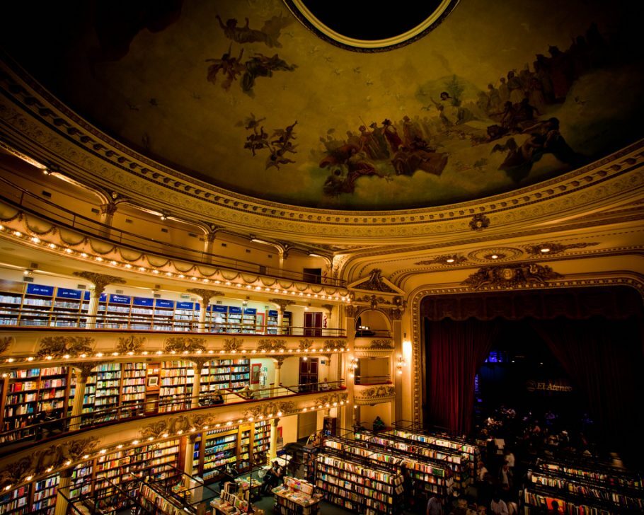 A bela arquitetura da livraria El Ateneo | Buenos Aires, Argentina