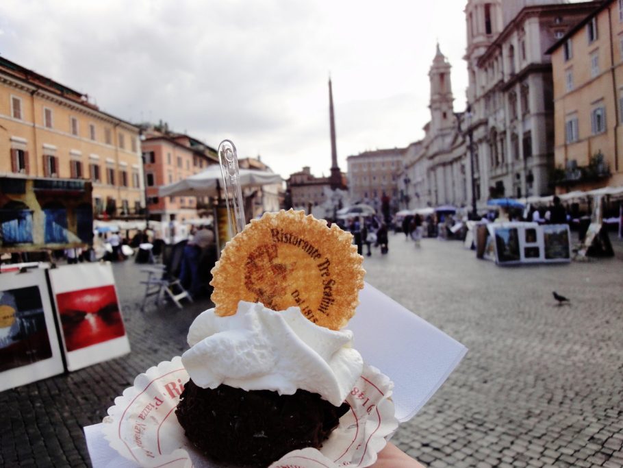 ‘Tartufo’ na Piazza Navona, em Roma