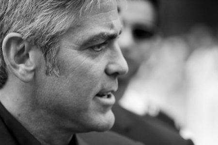 O ator George Clooney quer acabar com as guerras africanas