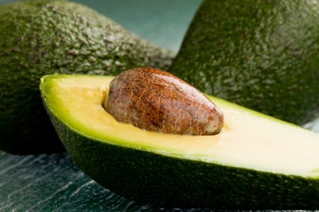 O abacate é uma fruta bastante indicada para portadores do diabetes