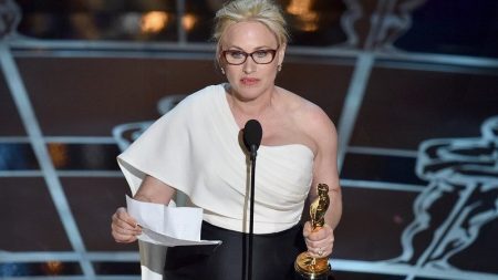 Patrícia Arquette foi aplaudida no Oscar deste ano ao defender igualdade de gênero