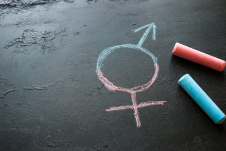 Identidade de gênero não é o mesmo que orientação sexual, você sabia? Há homens e mulheres trans que são heterossexuais