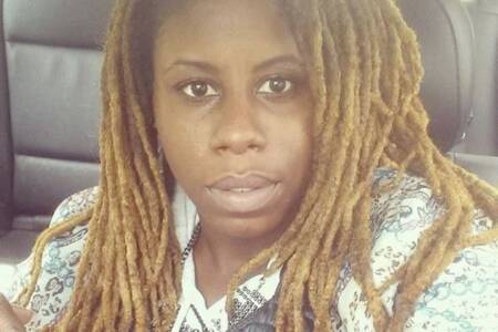 A bancária deu uma entrevista a um canal americano relatando o caso de racismo