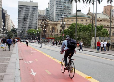 Site mostra opções de roteiros turísticos usando a bicicleta