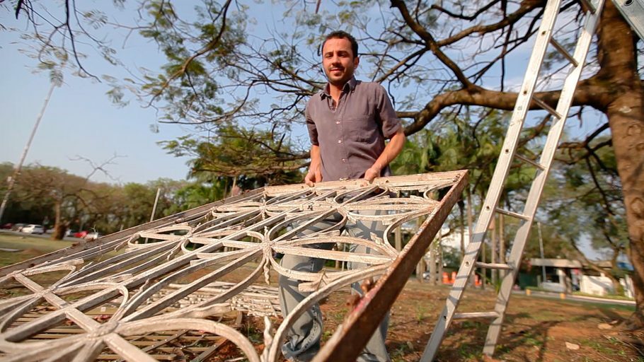 Obras de Rodrigo Braga são expostas na USP