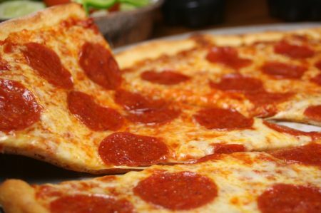 Nutricionista mostra comoa pizza interfere na sua saúde