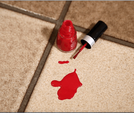 Entenda a maneira correta de remover o esmalte do chão