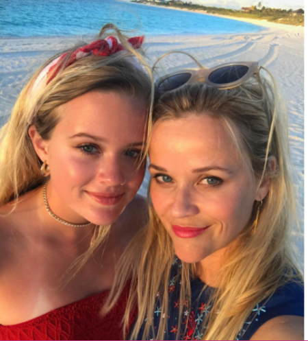 Reese Witherspoon com a filha