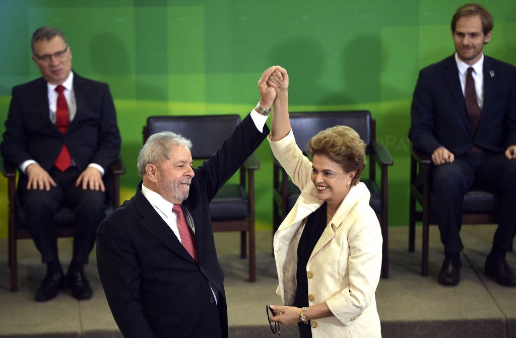 Presidenta Dilma Rousseff com Lula na cerimônia de posse