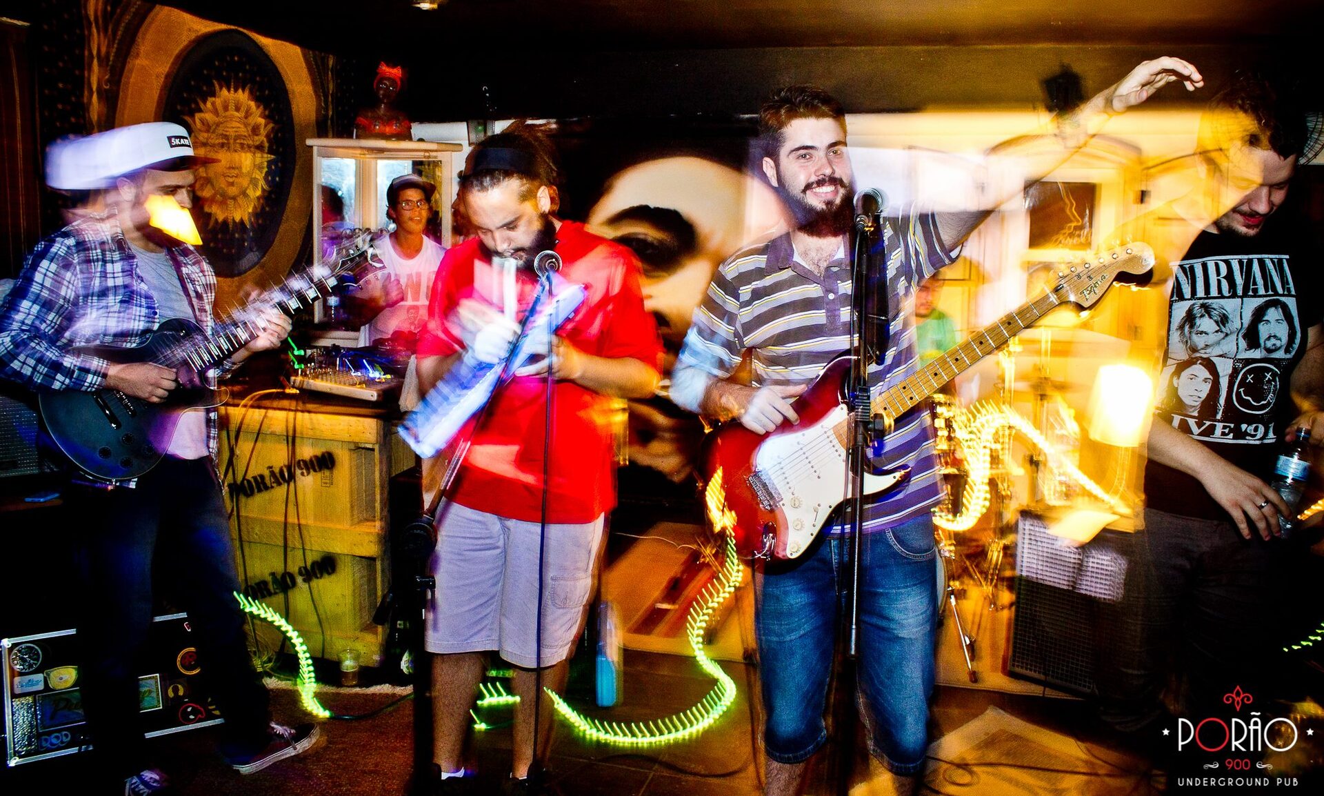 A banda Macaco Cientista e o DJ Murilo Nogueira darão o clima da festa. | Foto: Danilo Santos