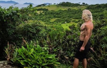 Há 26 anos, Vilmar Godinho deixou a rotina da cidade para viver em harmonia na natureza