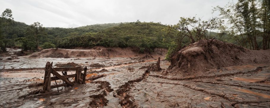 O fotógrafo Bruno Bernardi falará na Galeria Nikon sobre sua experiência em Mariana após o desastre ambiental
