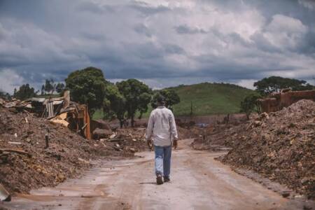 Crime ambiental completa seis meses e região atingida ainda permanece devastada