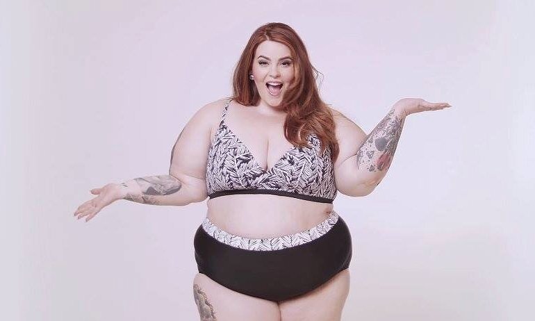 A foto da modelo Tess Holliday foi rejeitada para um anúncio do Facebook