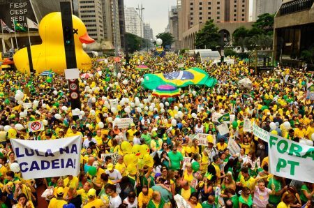 Ato em apoio ao impeachment da presidenta Dilma Rousseff, na Avenida Paulista, em São Paulo