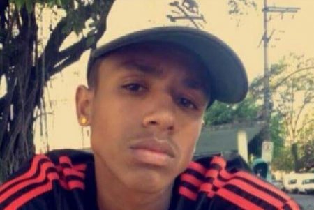 Vítima da violência policial, jovem de 16 anos se torna estatística do genocídio da população negra e pobre do Brasil