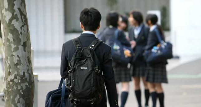 Disputa acirrada por escolas de prestígio no Japão causa grande estresse na população