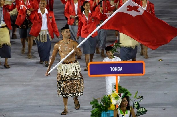 Atleta do Tonga na abertura dos Jogos Olímpicos do Rio de Janeiro