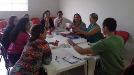 Professores participam de oficina durante formação em educação inclusiva em Sorriso (MT). Foto: Arquivo pessoal